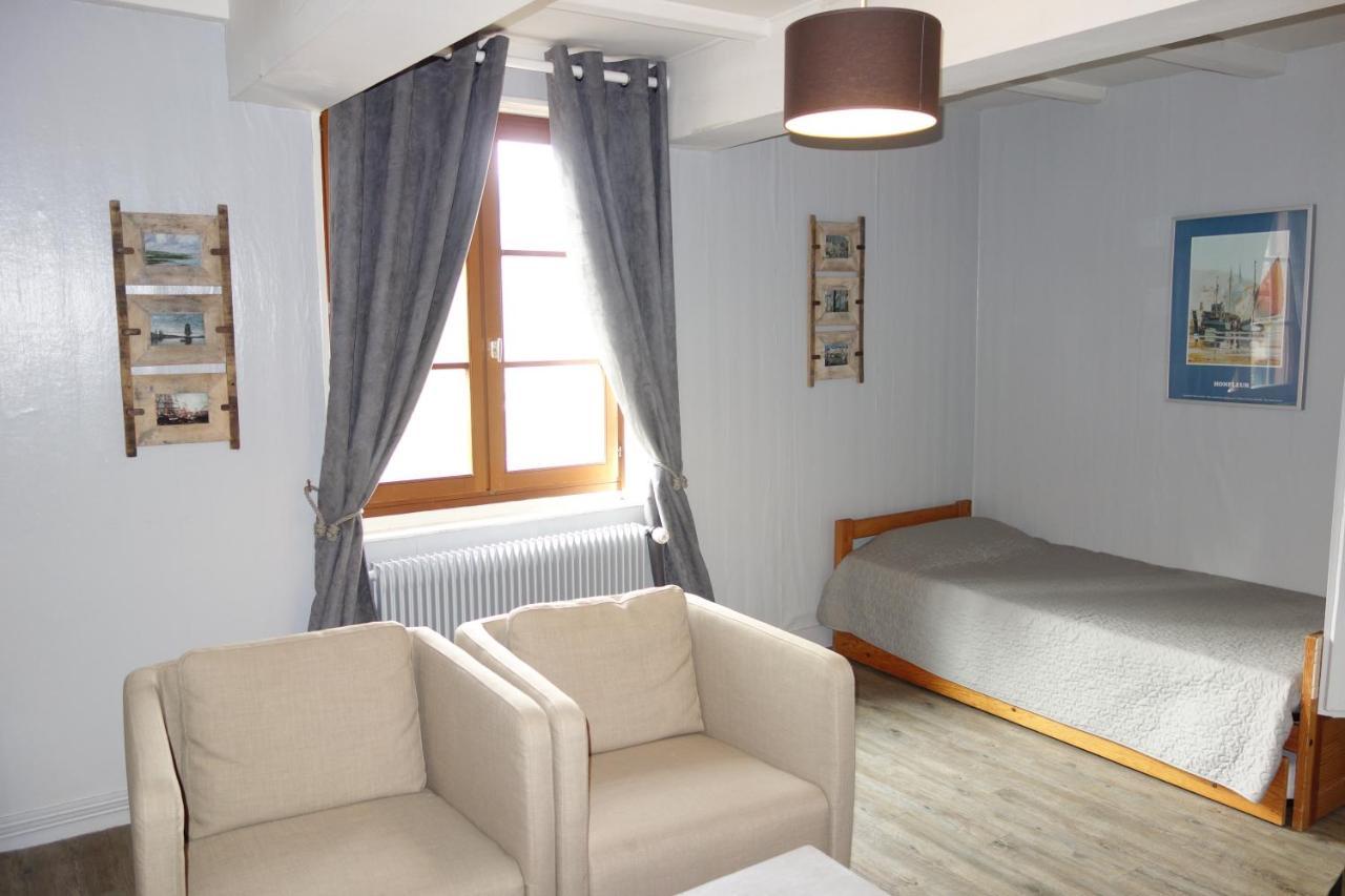 Boudin Cottage Онфлёр Экстерьер фото